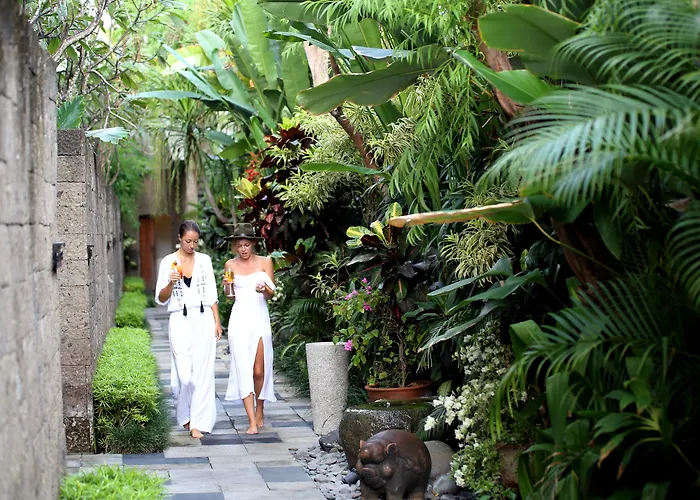 Hu'U Villas Seminyak 